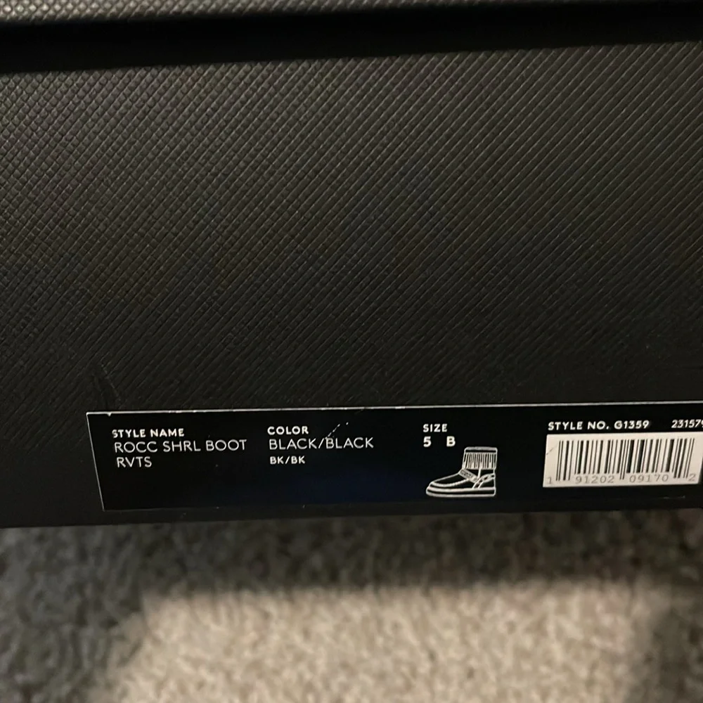 Coach Shearling Boots - Picture 4 of 4